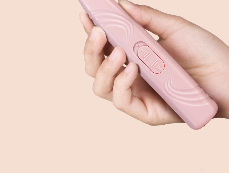 Portable Pet Hair Trimmer in Sakura Pink with Precision Blade and Ergonomic Design