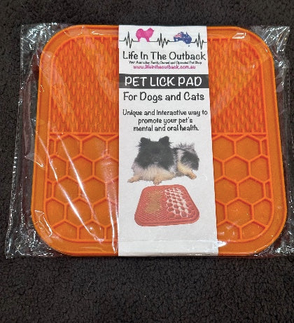 1x LIFE IN THE OUTBACK PET LICK PAD - Orange